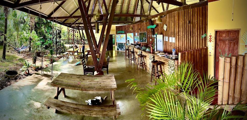Luminosa Uvita Hostel Eksteriør billede